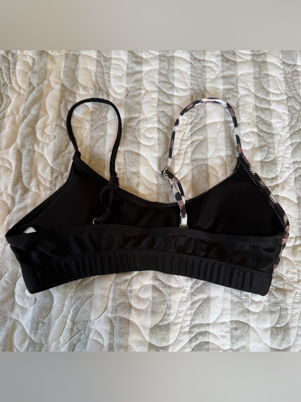 Various XS Bikini Tops - 4 pieces - Picture 10 of 12